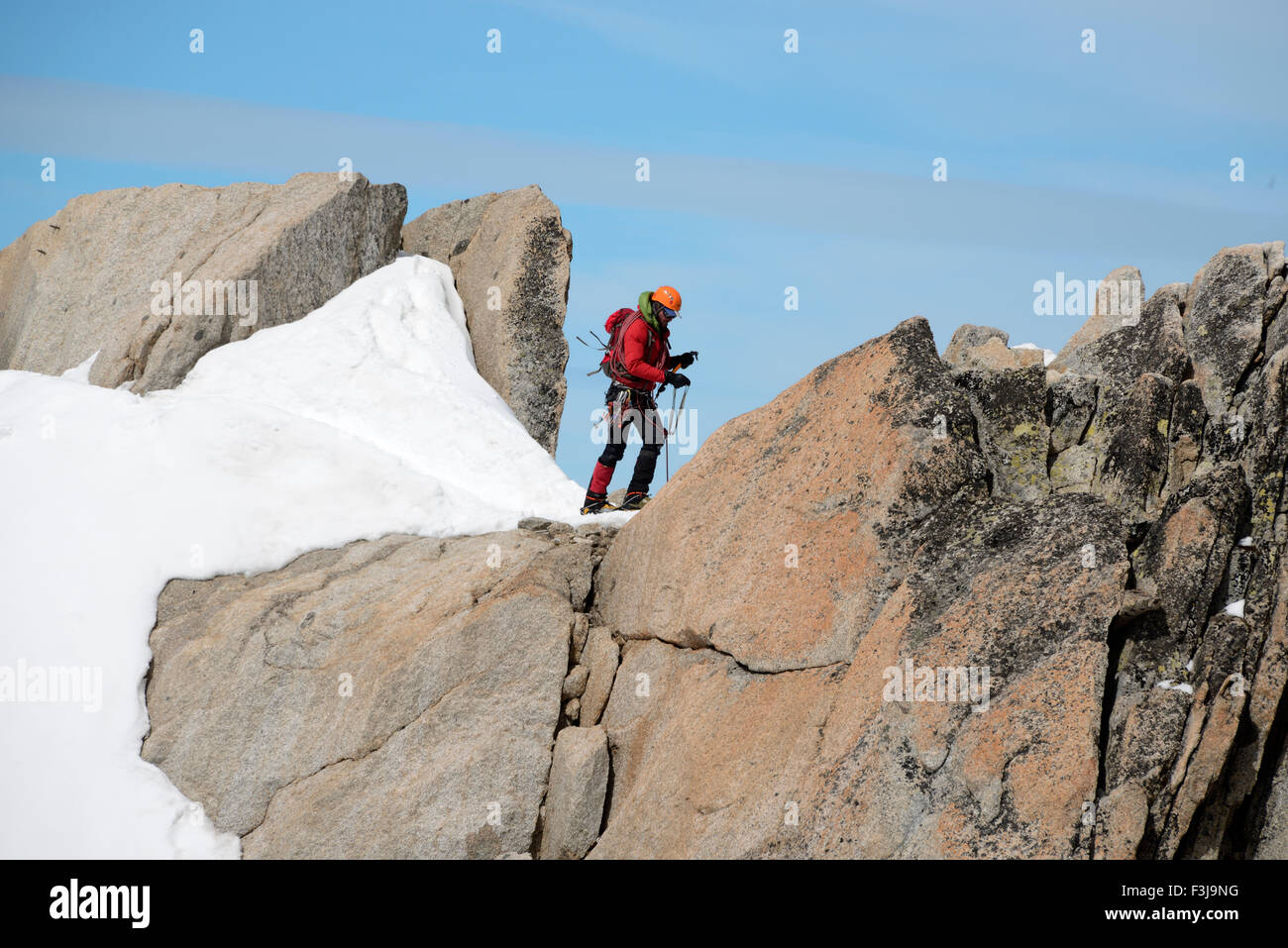 Bergsteiger, Aiguille du Midi, Mont-Blanc-Massiv, Chamonix, Französische Alpen, Haute Savoie, Frankreich, Europa Stockfoto