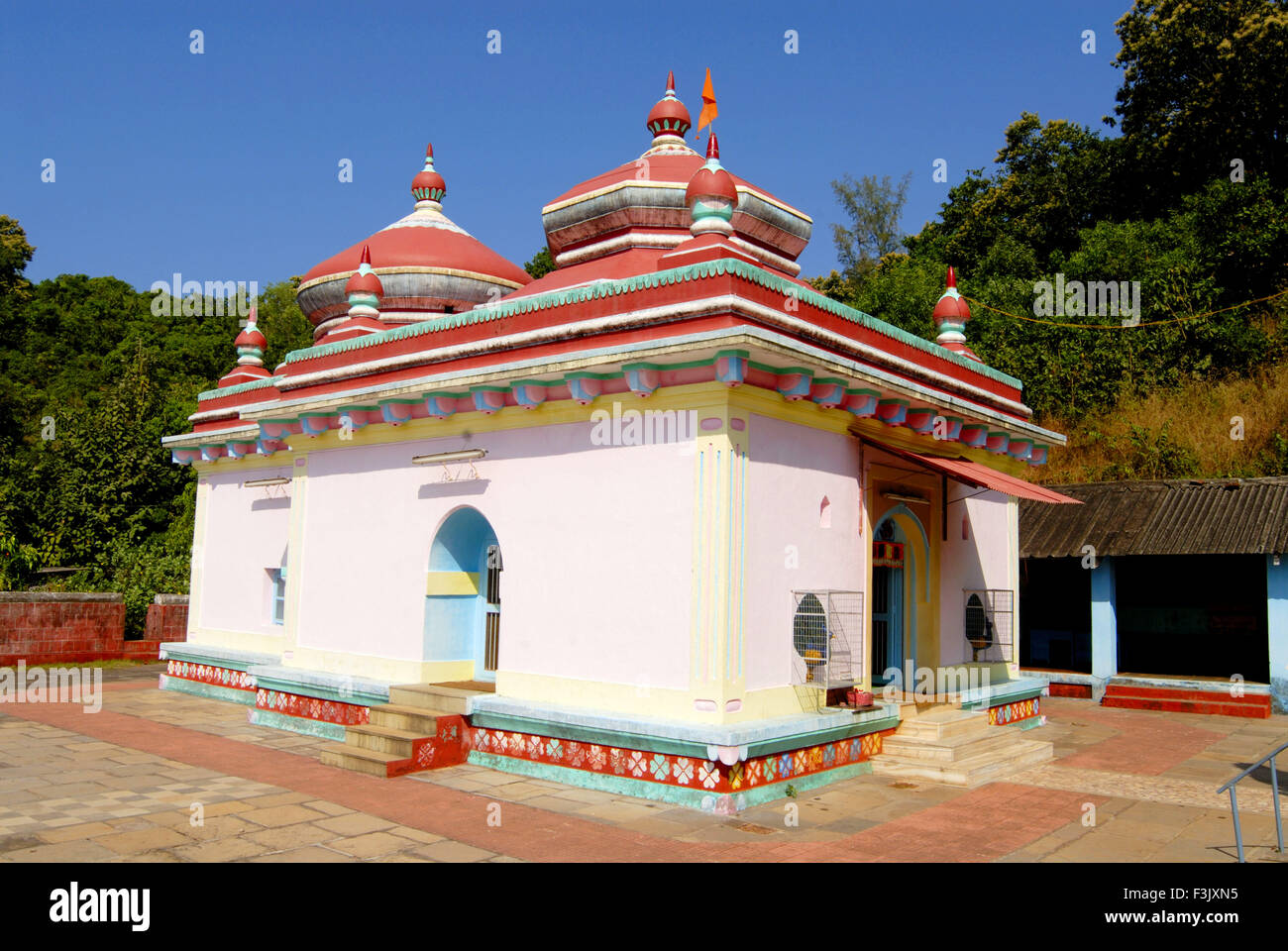 Shri Dasabhuj Lakshmi Ganesh Tempel Hedvi Konkan Region Guhagar Ratnagiri; Maharashtra, Indien Stockfoto