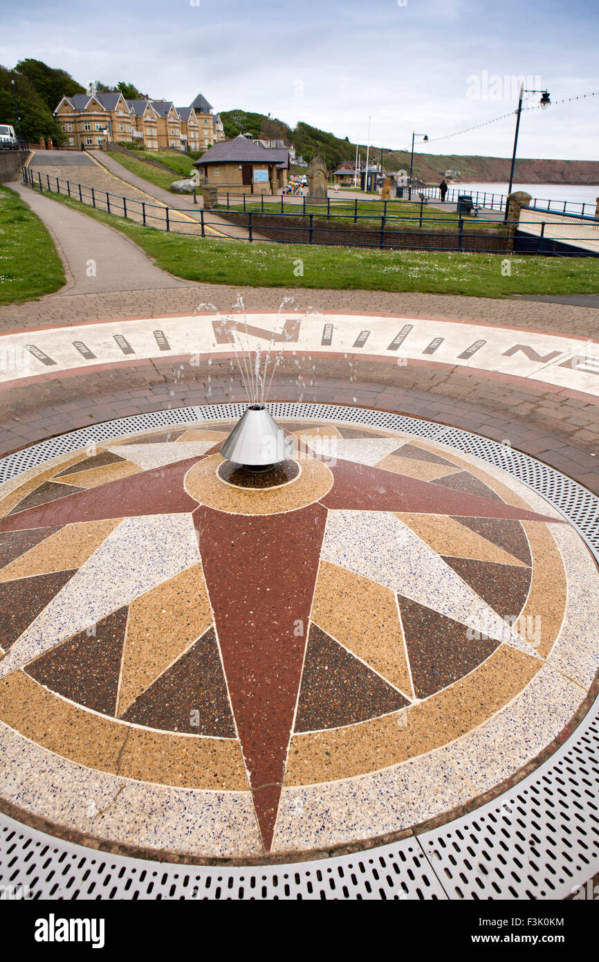 Großbritannien, England, Yorkshire East Riding, Filey, promenade, Angeln Bereiche Punkte auf den Kompass Brunnen Stockfoto