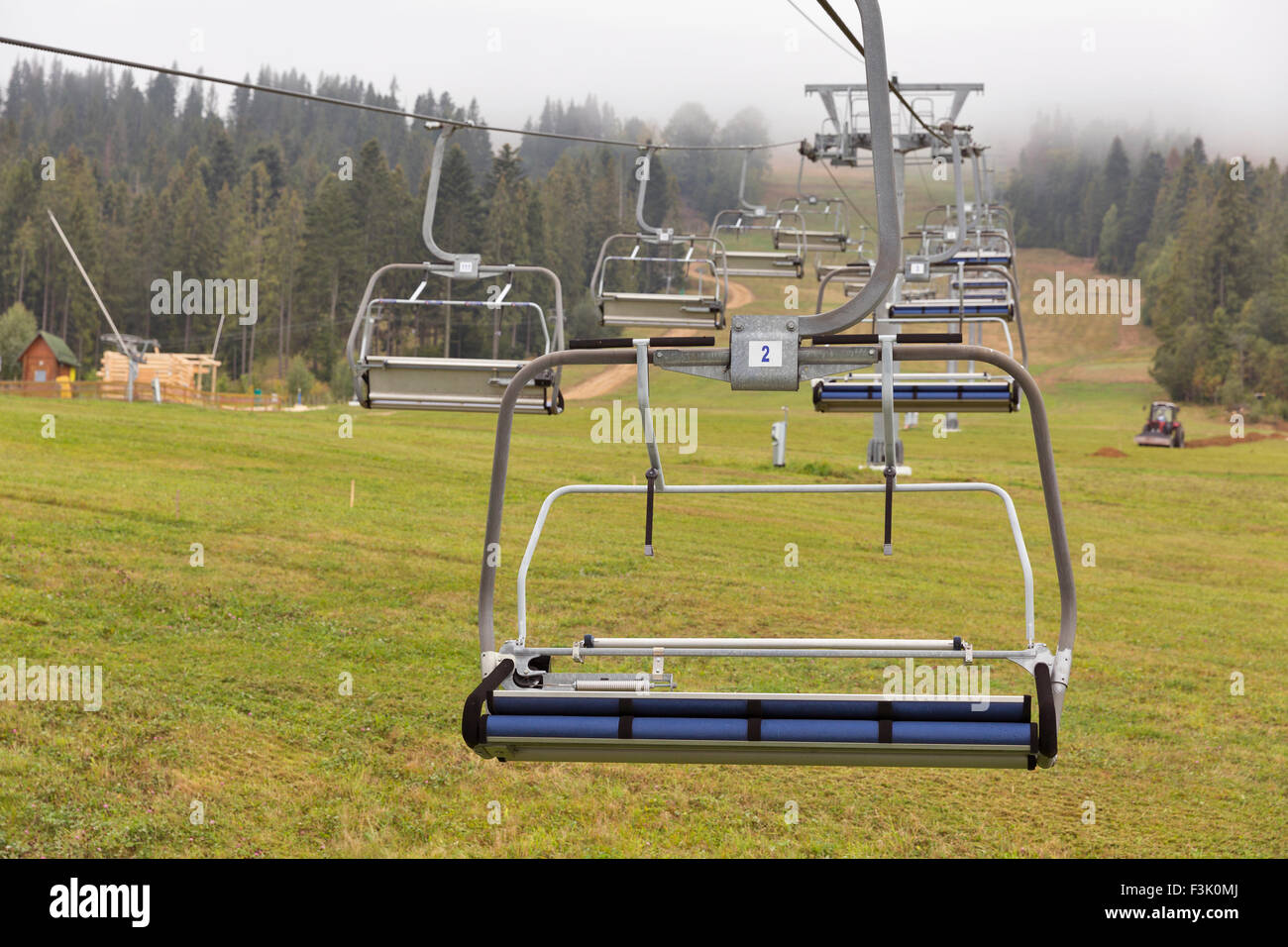 Ski Lift-Mechanismus im Herbst Wintersaison vorbereiten Stockfoto