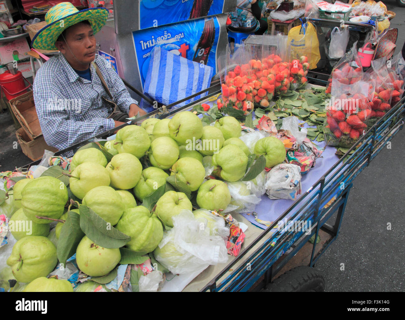 Thailand, Bangkok, Banglamphu, Obst-Verkäufer, Stockfoto