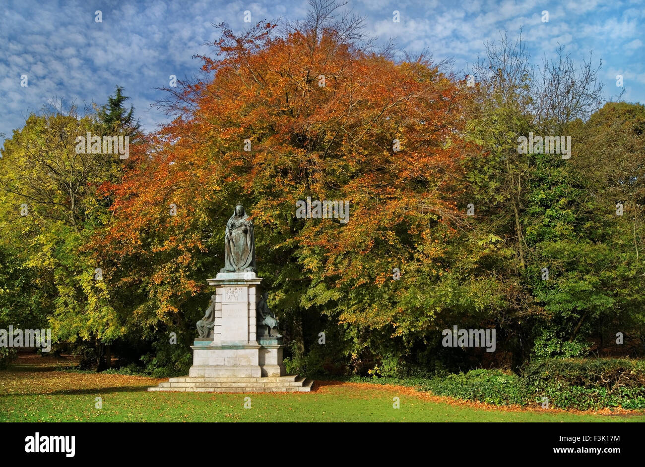 Endcliffe Park, Sheffield, South Yorkshire, UK Queen Victorias Statue Stockfoto