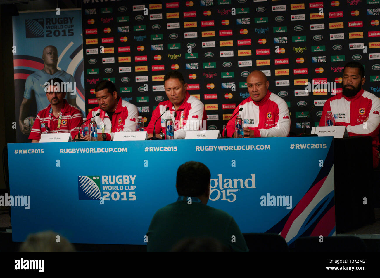 Newcastle Upon Tyne, UK, 8. Oktober 2015, die Tongan Rugby-Mannschaft üben während des Kapitäns-Laufs in St James Park vor ihrem Spiel gegen Neuseeland in der Rugby-Weltmeisterschaft 2015, Credit: Colin Edwards/Alamy Live News Stockfoto