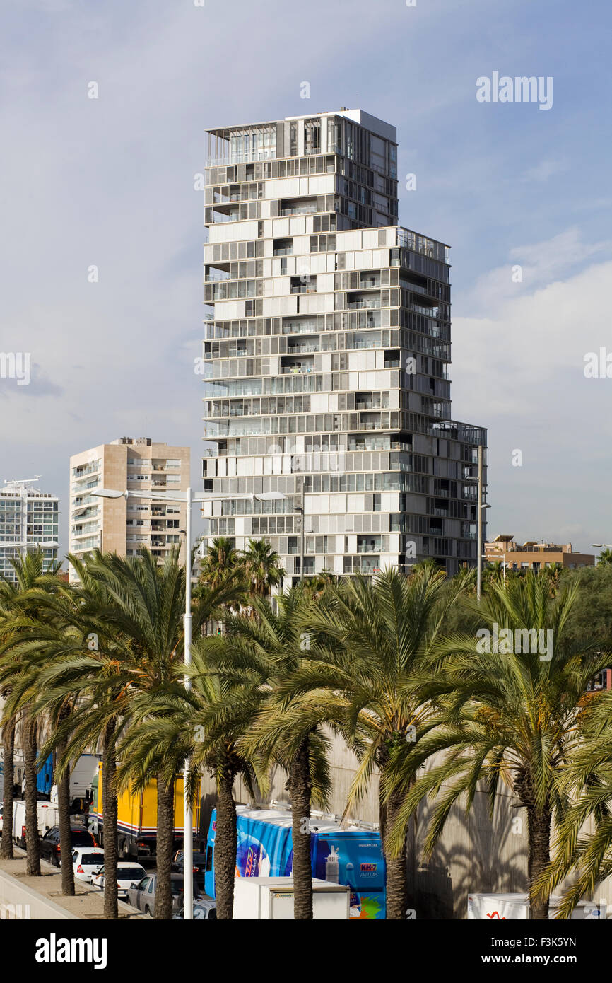 Block von Wohnungen in der Stadt Barcelona-Spanien Stockfoto