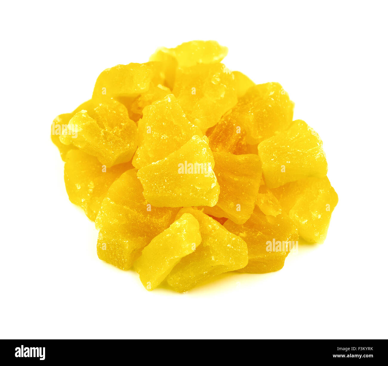 Rohe getrocknete Ananas, isoliert auf weiss im studio Stockfoto