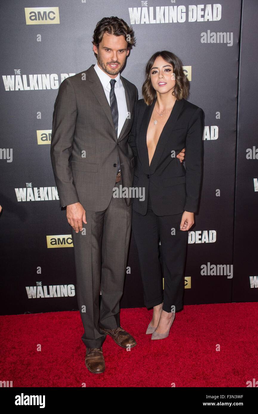 pics Austin Nichols The Walking Dead Character https www alamy de stockfoto austin nichols chloe bennet im ankunftsbereich fur the walking dead staffel sechs premiere madison square garden new york ny 9 oktober 2015 foto von steven ferdmaneverett collection 88359867 html