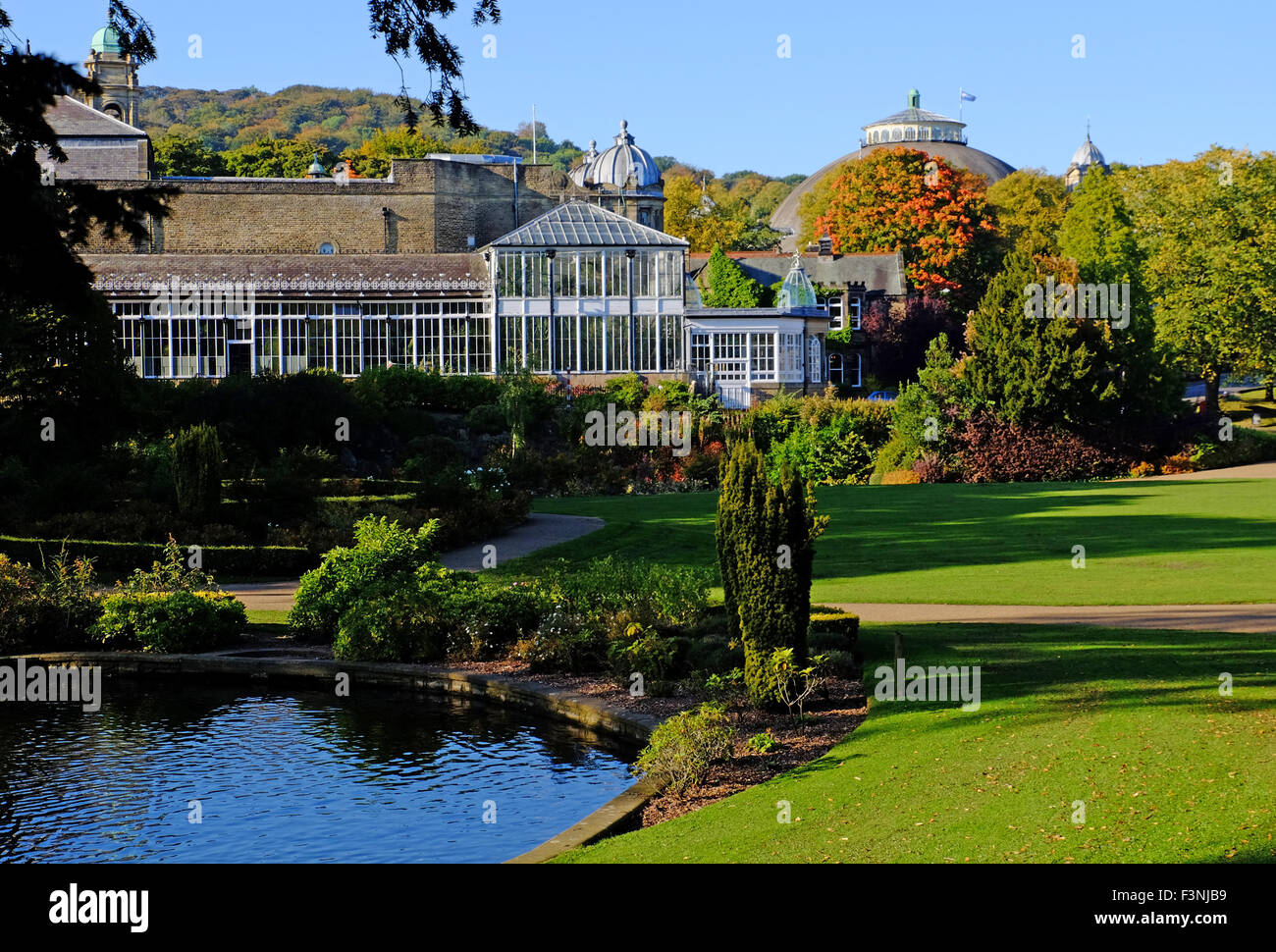 Der Pavilion Gardens in der Kurstadt Buxton, Derbyshire Stockfoto