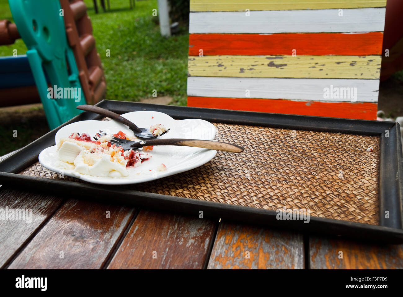 Kuchenteller zu essen. Stockfoto