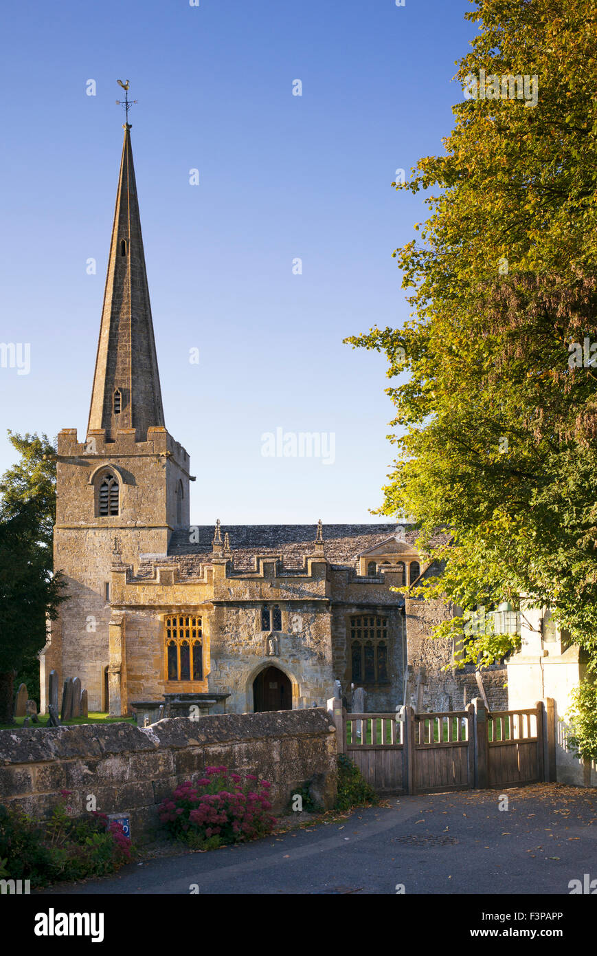 Die Kirche von St. Michael und alle Engel, Stanton Dorf, Cotswolds, Gloucestershire, England Stockfoto