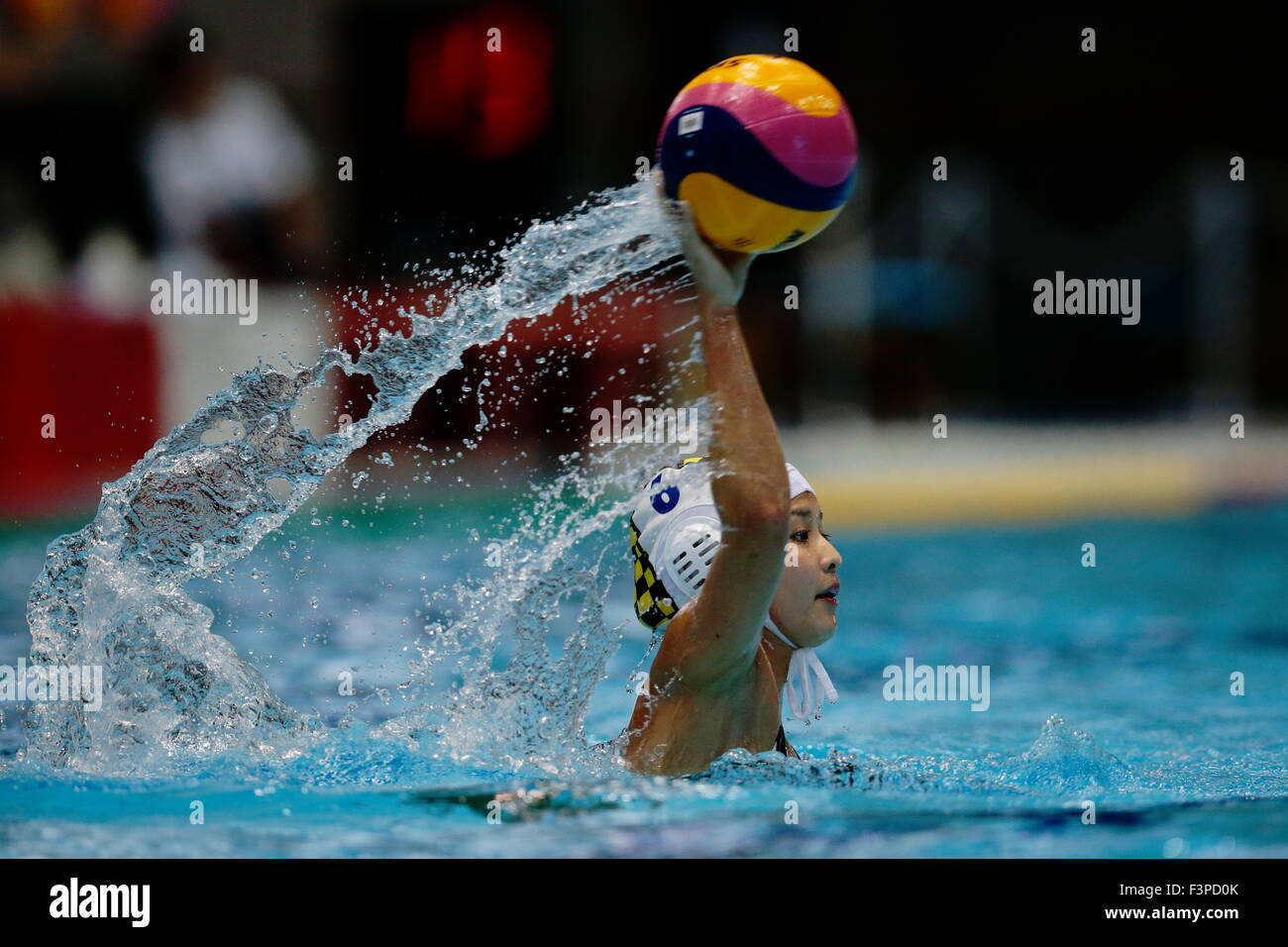 Tatsumi internationale Schwimmbad, Tokio, Japan. 10. Oktober 2015. Miyu Yoshizato (Shumei-Eiko), 10. Oktober 2015 - Wasserball: 91° All Japan Wasserball Meisterschaft, Frauen Halbfinale zwischen Shumei Eiko High School 16-8 Bourbon Wasserball Club Kashiwazaki am internationalen Pool Tatsumi, Tokio, Japan. © AFLO SPORT/Alamy Live-Nachrichten Stockfoto