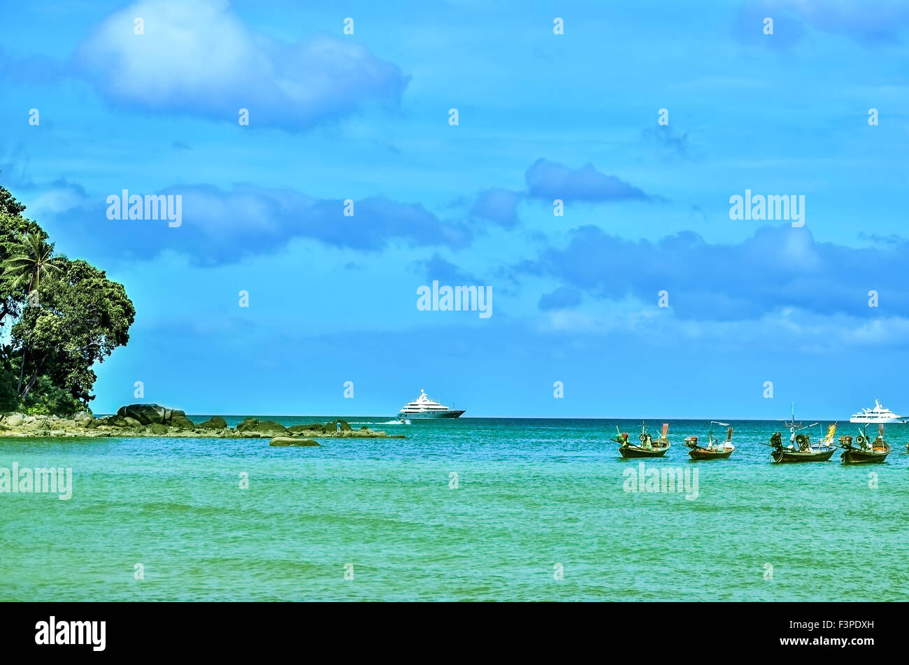 Schönen Blick aufs Meer und blauer Himmel Stockfoto
