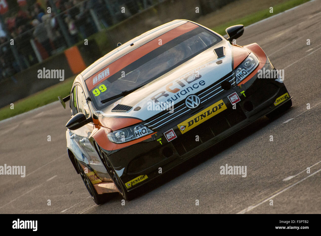 Fawkham, Kent, UK. 11. Oktober 2015. Jason Plato und Team BMR Laufwerke während der Dunlop MSA British Touring Car Championship in Brands Hatch GP am 11. Oktober 2015 in Fawkham, Kent, Vereinigtes Königreich (Foto: Gergo Toth Foto / Alamy Live News) Stockfoto