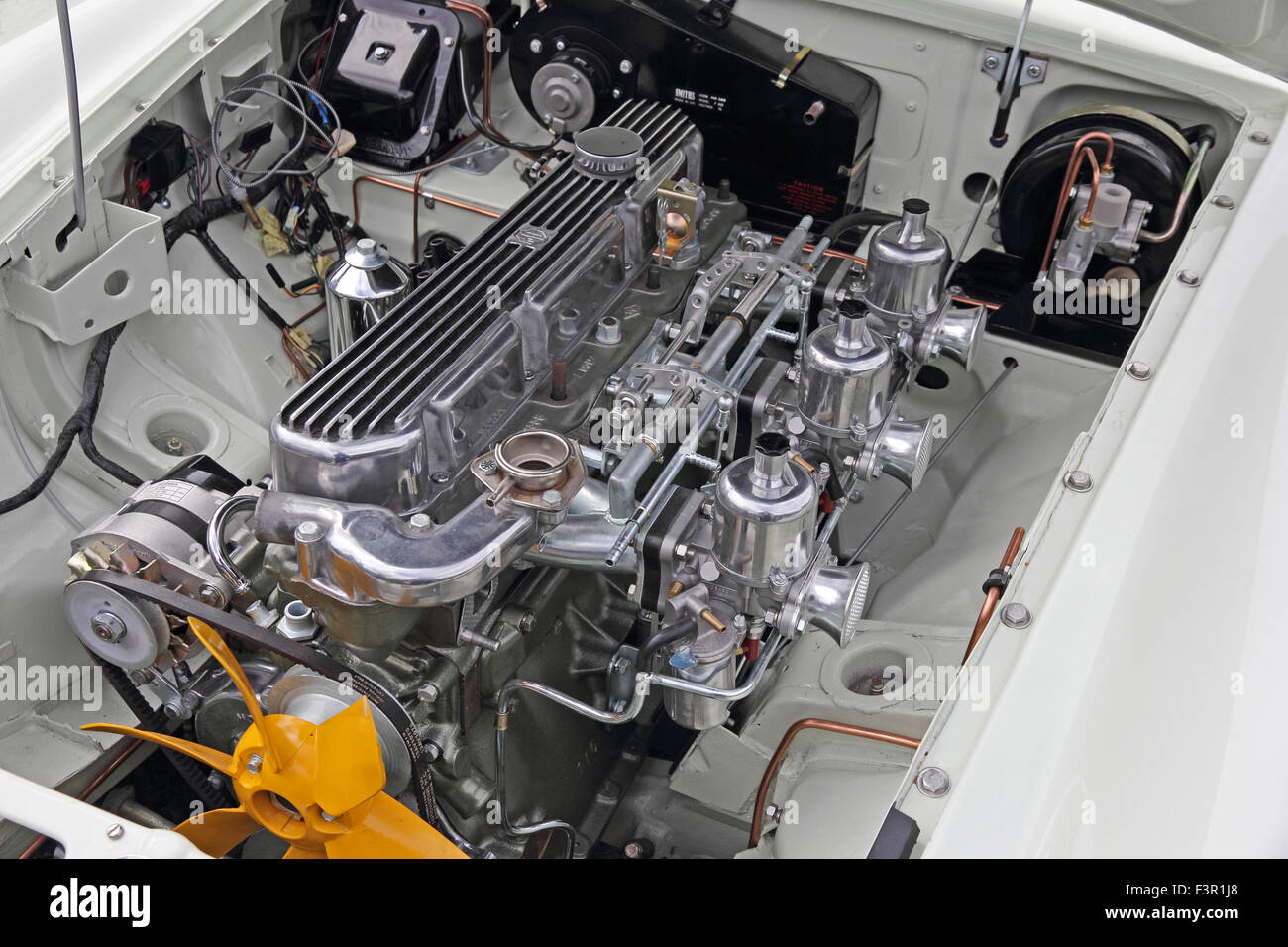 Motorraum des Sportwagens MG C Stockfoto