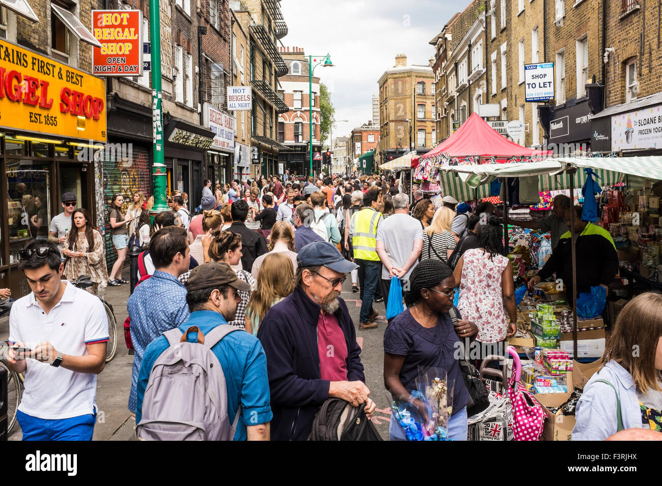 Flohmarkt in Brick Lane, East End, London, Vereinigtes Königreich Stockfoto