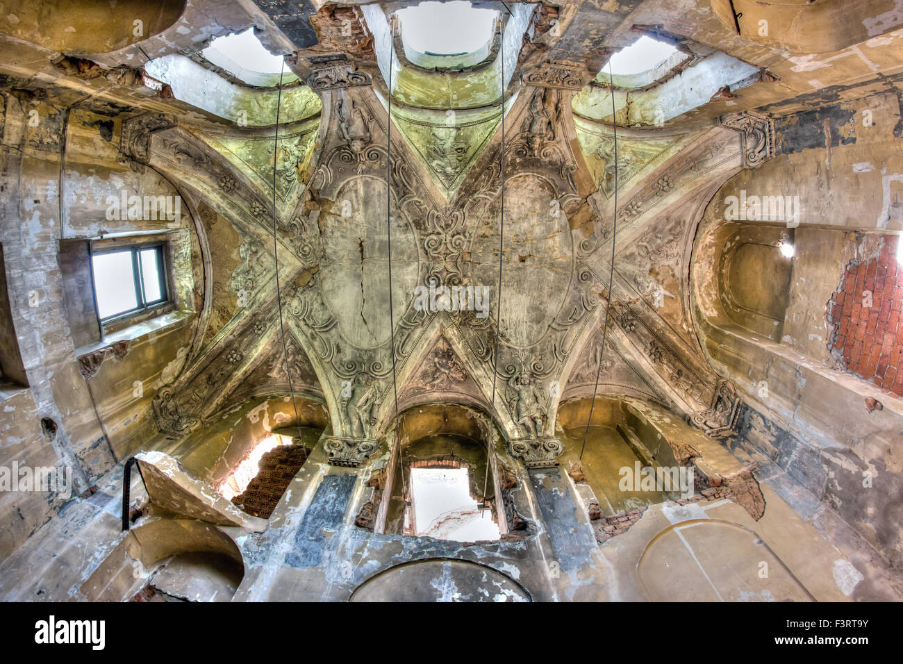 Schloss Brnky - Detail der Decke in der Haupthalle Stockfoto