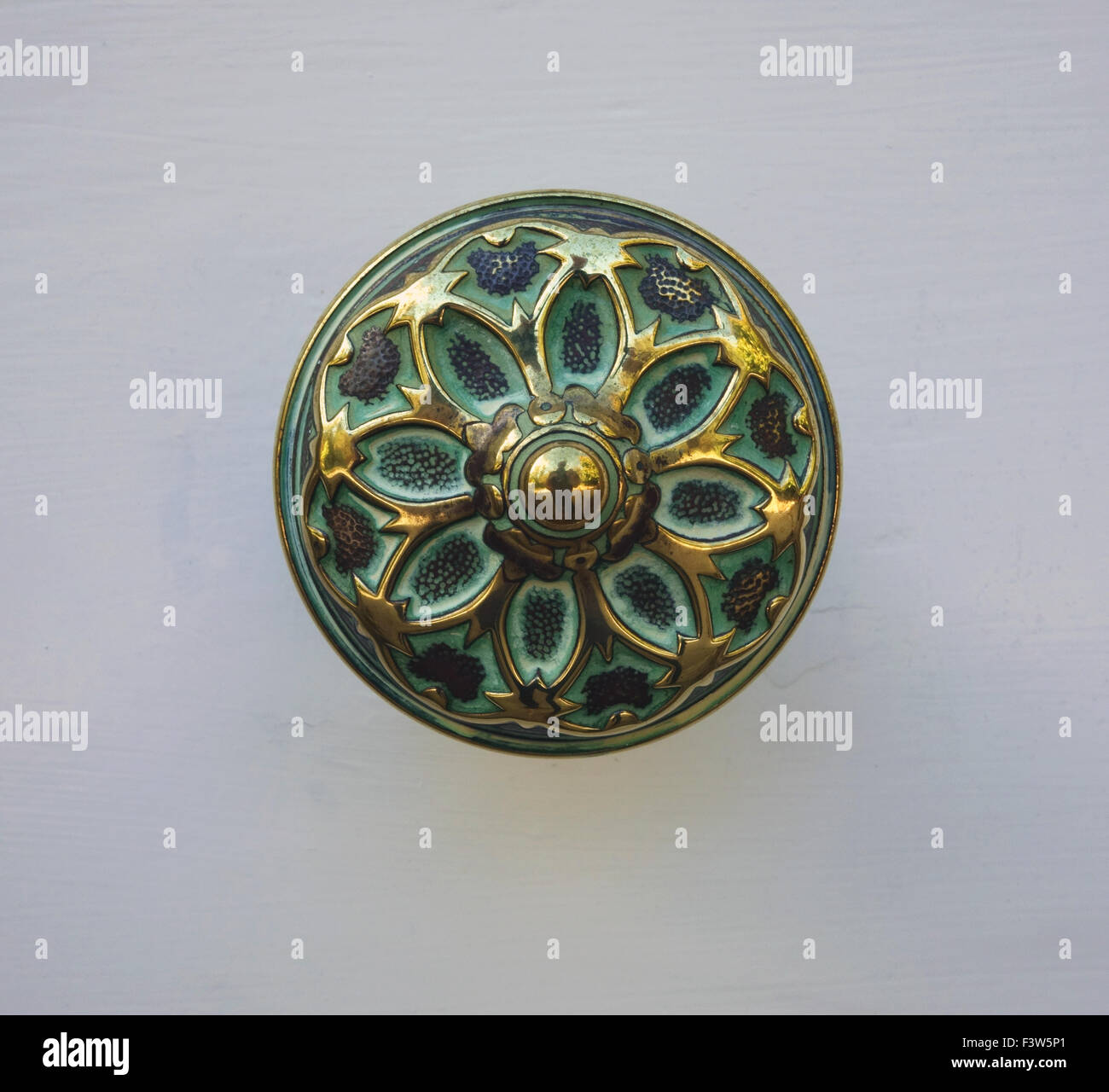 Altmodische Front Türgriff Stockfoto