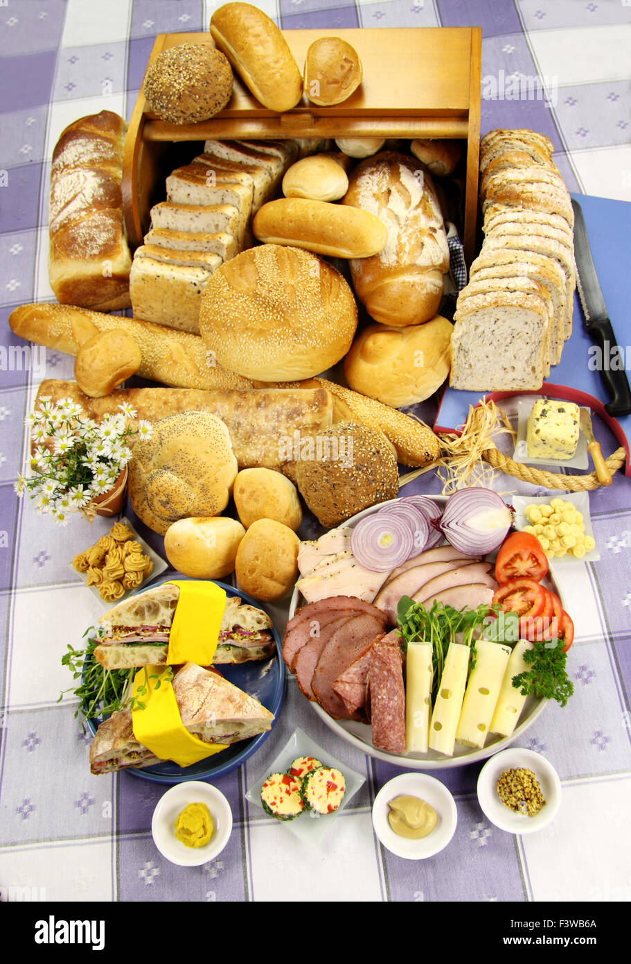 Auswahl an Brot Stockfoto