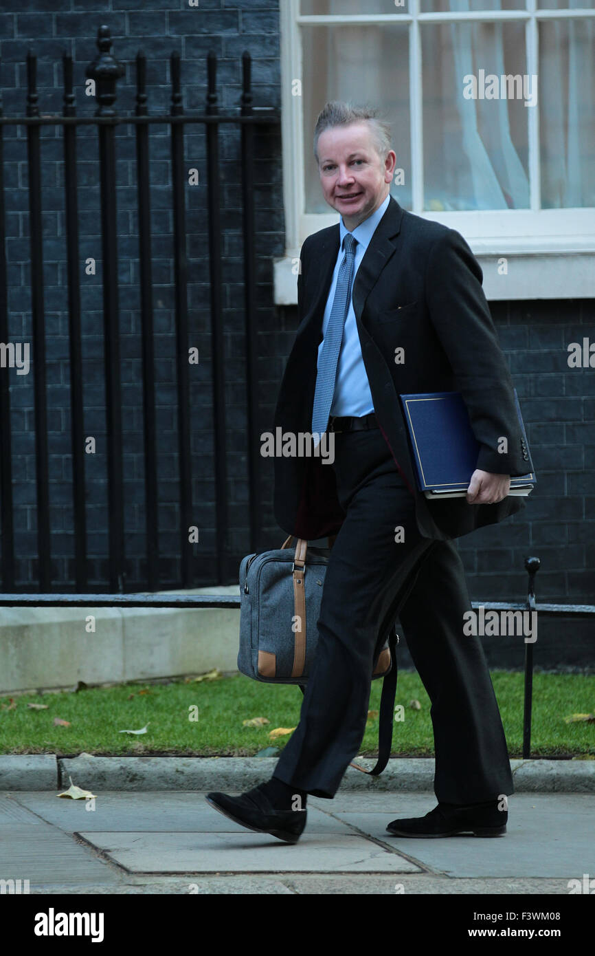 London, UK, 13. Oktober 2015. Michael Gove MP, Lordkanzler und Staatssekretär für Justiz gesehen in 10 Downing Street in Stockfoto