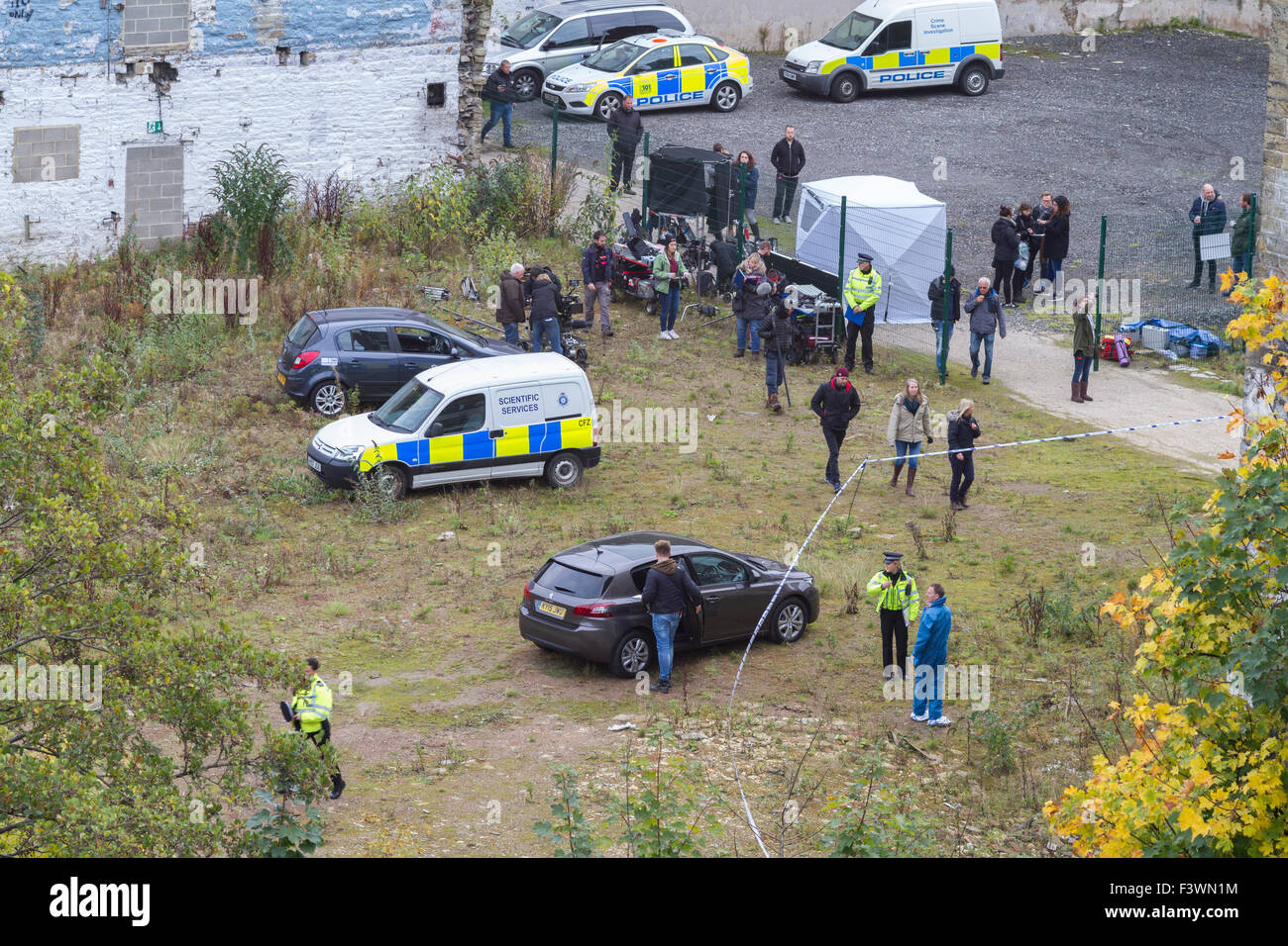 Greetland, Halifax, UK. 13. Oktober 2015. Happy Valley Serie 2 gefilmt Credit: Christopher Smith/Alamy Live News Stockfoto