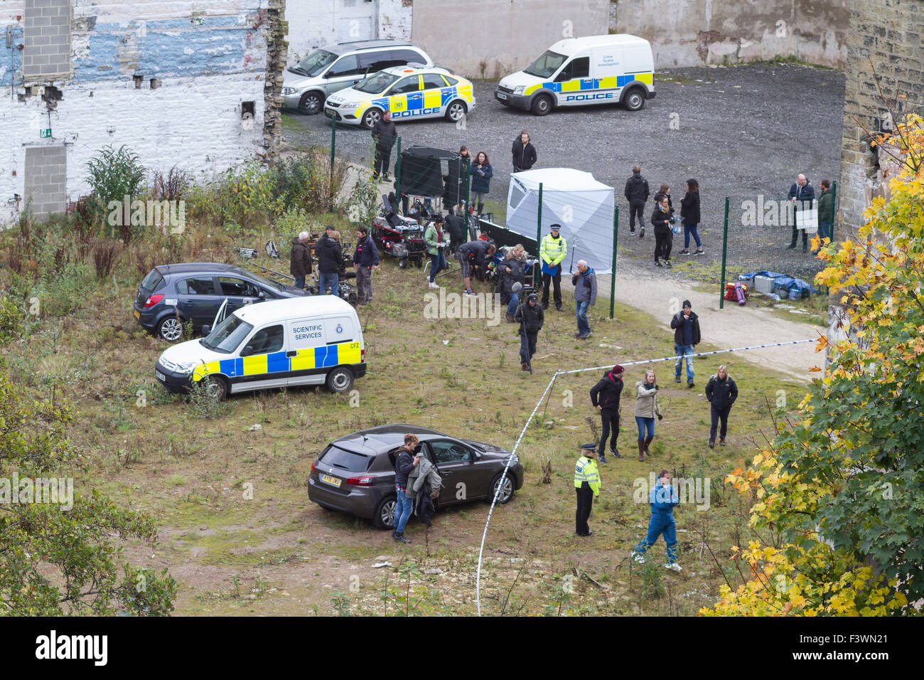 Greetland, Halifax, UK. 13. Oktober 2015. Happy Valley Serie 2 gefilmt Credit: Christopher Smith/Alamy Live News Stockfoto