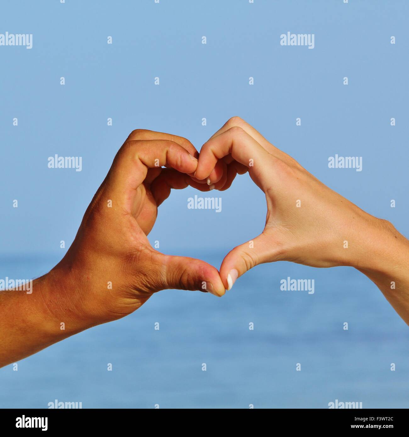 Liebe Kennt Keine Grenzen Stockfotografie Alamy