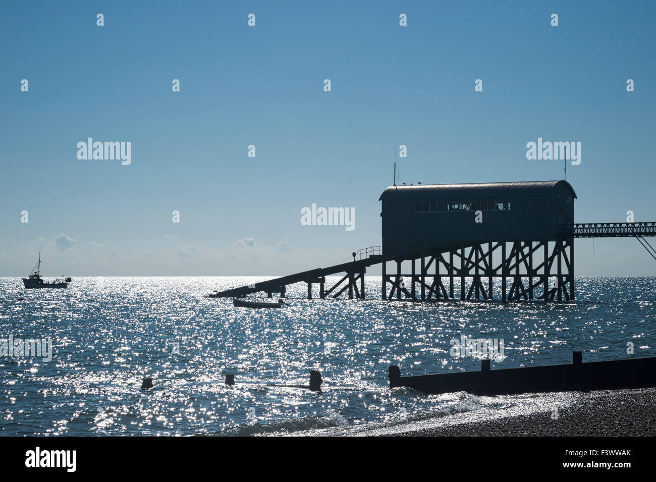 RNLI Lifeboat Station bei Selsey Bill, Sussex, UK Stockfoto