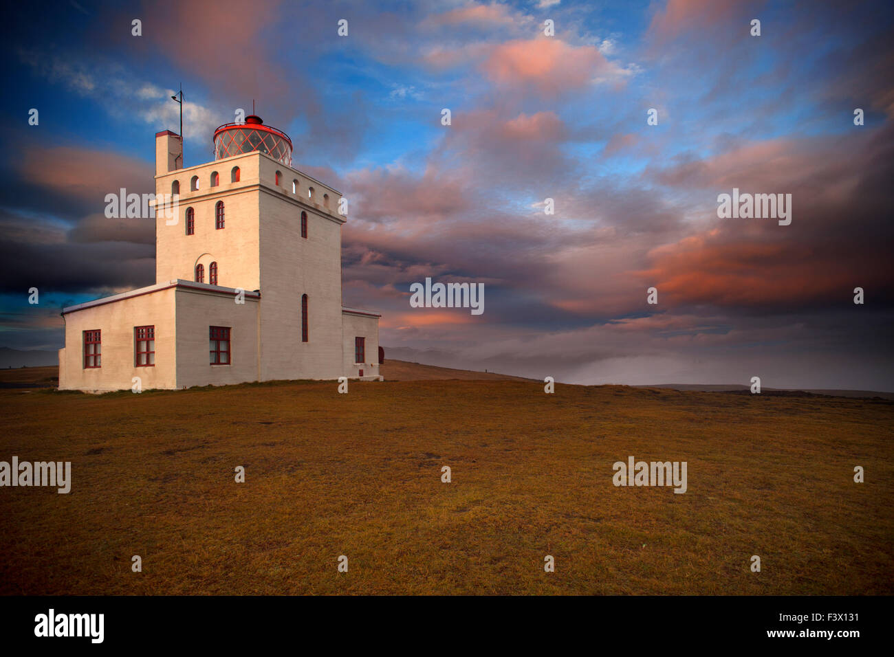 Dyrhólaey lighhouse Stockfoto