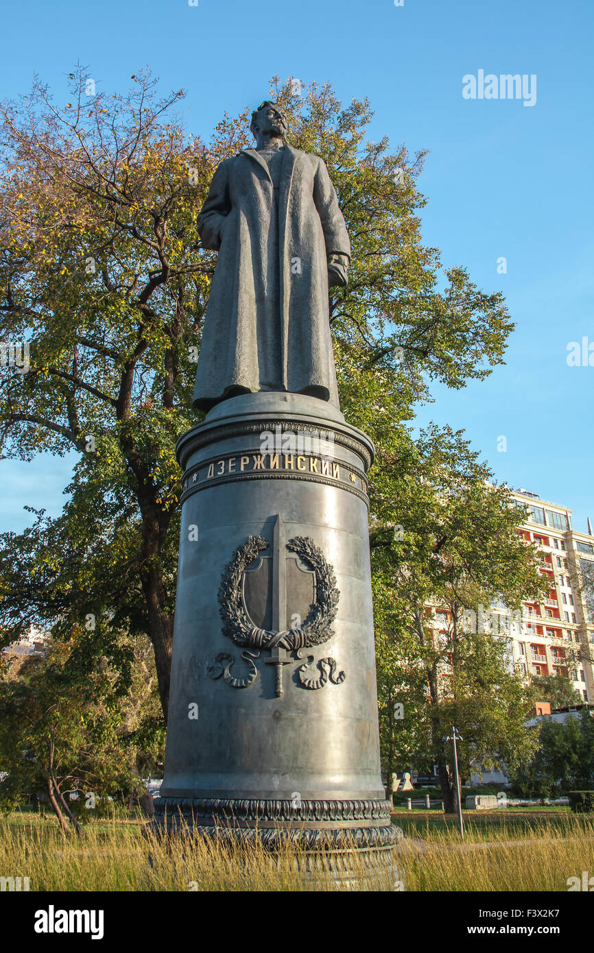Moskau, Russland - 25. September 2015: Künstlerische Stadtpark Muzeon. Felix Dzerzhinsky Skulptur, Initiator der Gründung des KGB der t Stockfoto