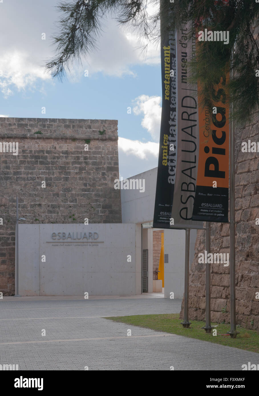 Eingang des Es Baluard Museum Stockfoto