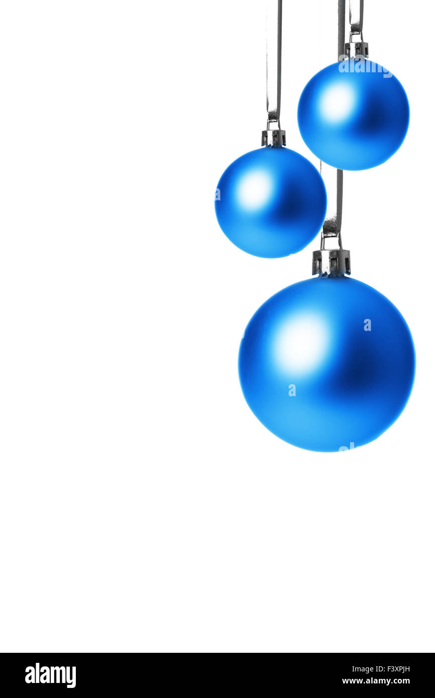 blaue Weihnachtskugeln isoliert Stockfoto
