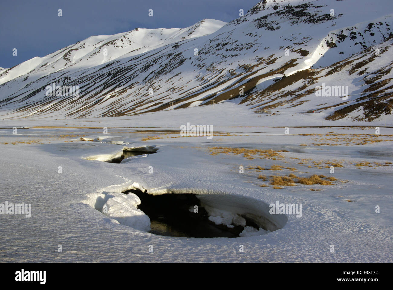 Einsame Winterlandschaft in Island Stockfoto
