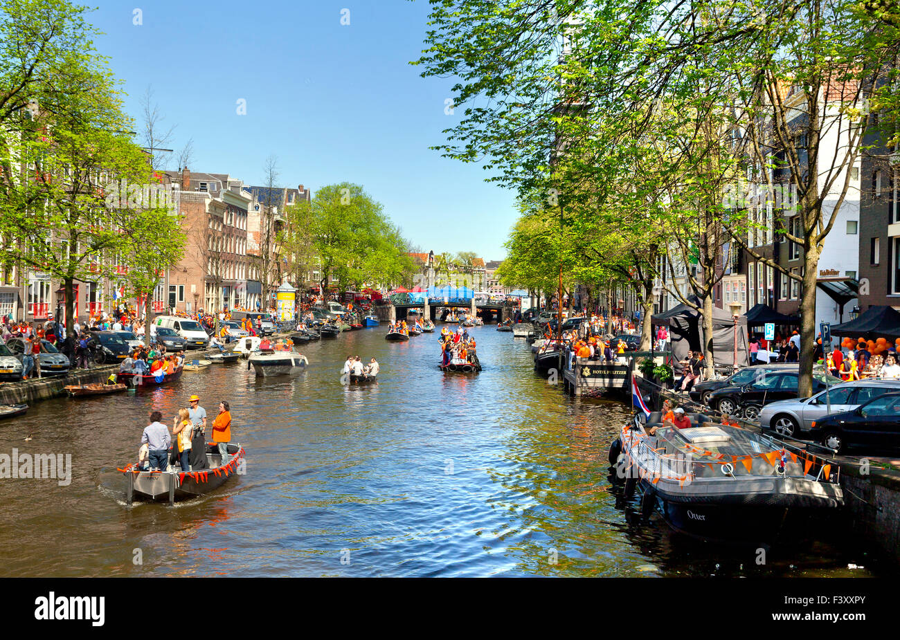 Feier der Königinnentag in Amsterdam. Stockfoto