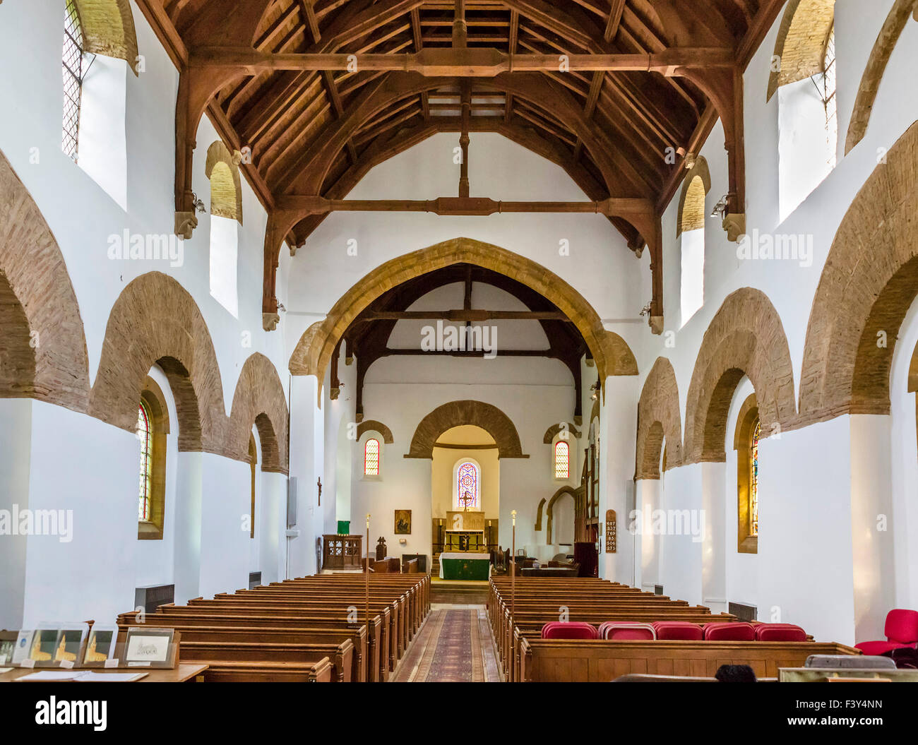 Allerheiligenkirche, eines der ältesten angelsächsischen Kirchen des Landes aus der Zeit um 690AD, Brixworth, Northants, Großbritannien Stockfoto