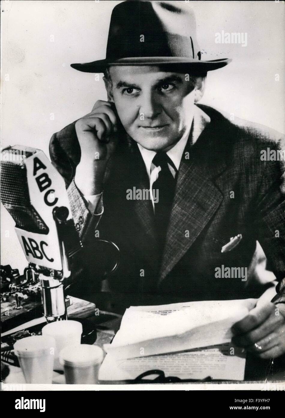 24. Februar 1952 - Walter Winchell © Keystone Bilder USA/ZUMAPRESS.com/Alamy Live-News Stockfoto