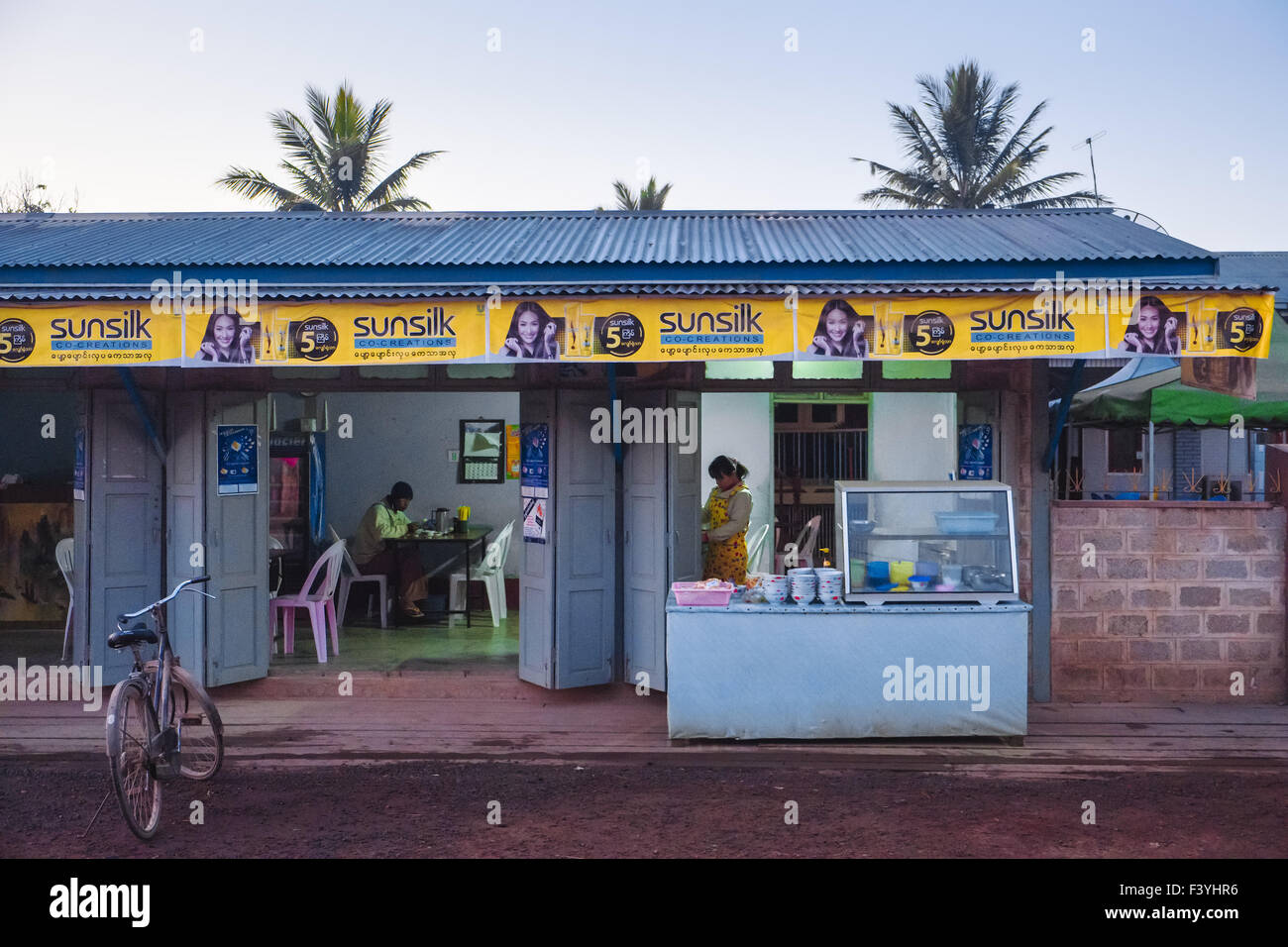 Restaurant, Nyaung Shwe, Myanmar, Asien Stockfoto