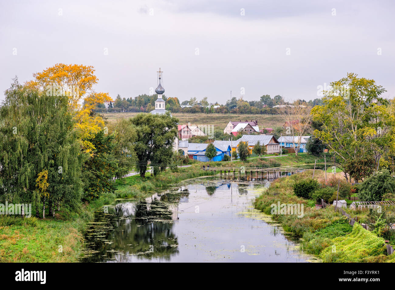 Alte russische Stadt Susdal im Herbst Stockfoto
