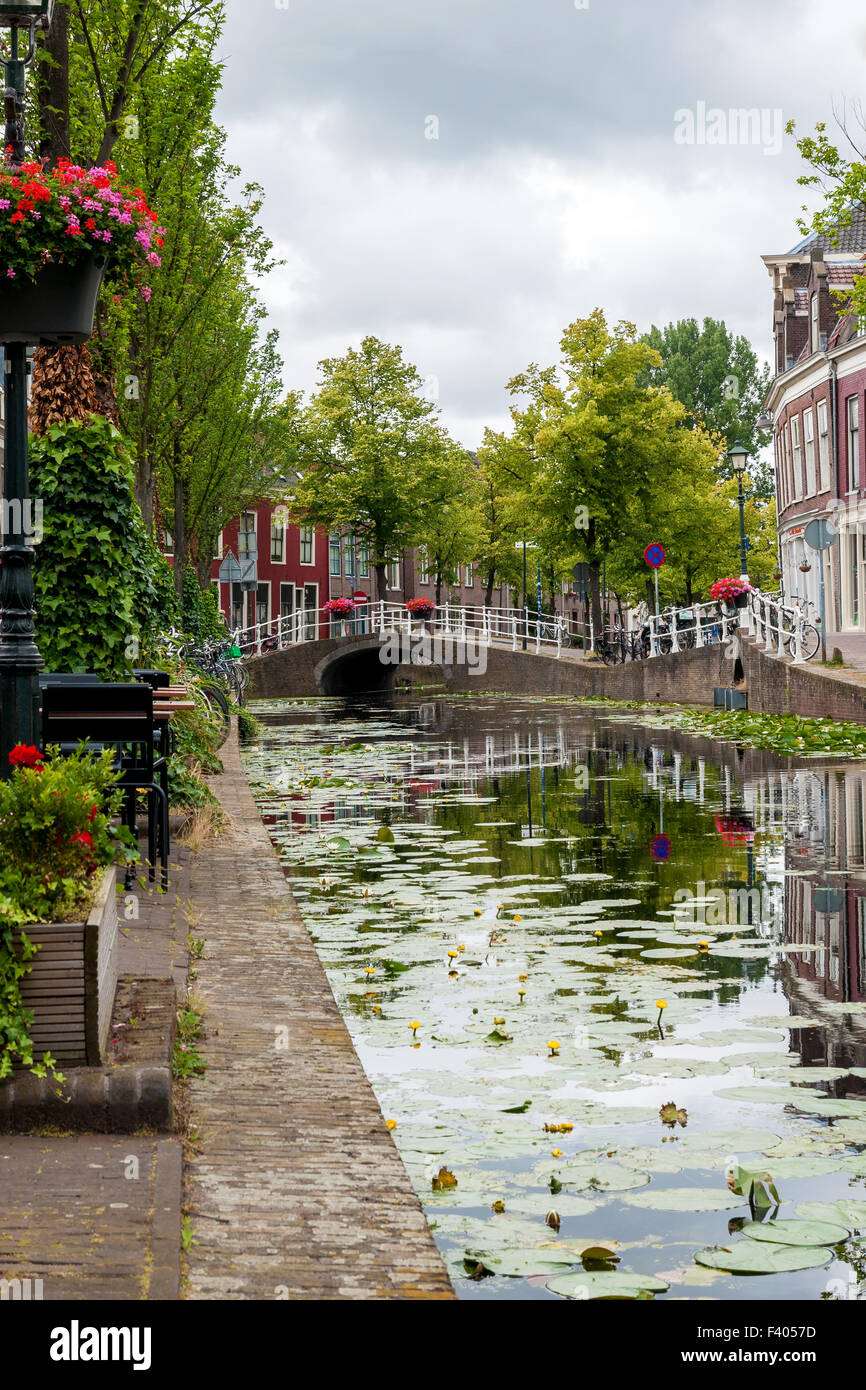 Idyllischen Kanal in Delft, Holland Stockfoto