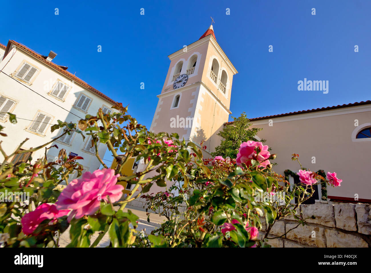 Diklo Adria Architektur mit Stadtblick Stockfoto