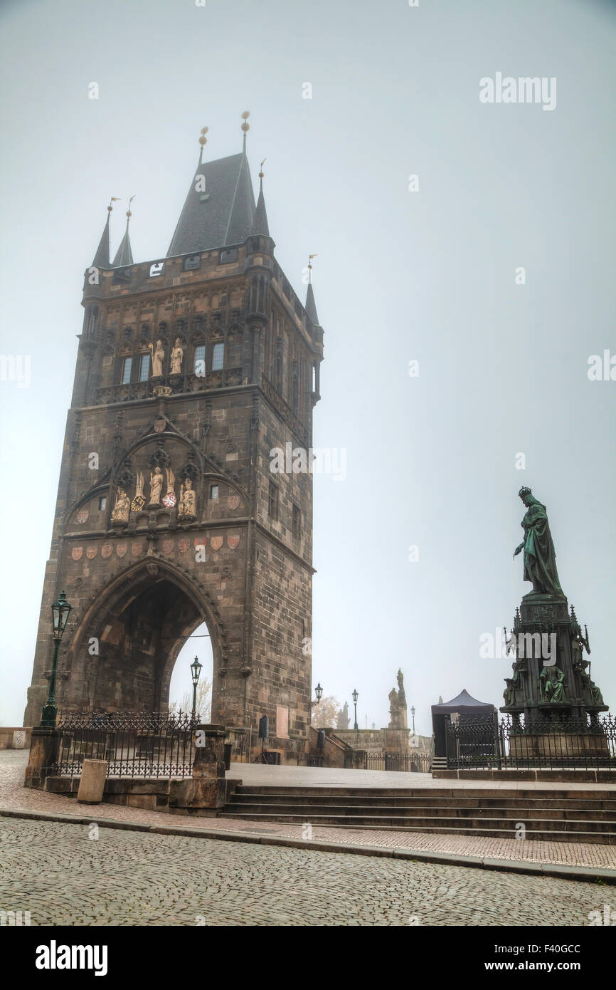 Die Altstadt Turm der Karlsbrücke Stockfoto