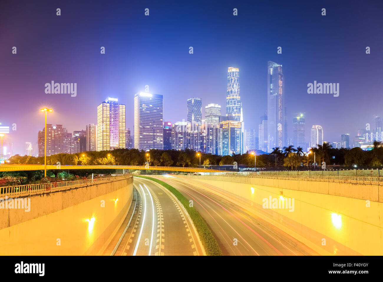 moderne Stadt Skyline Hintergrund Stockfoto