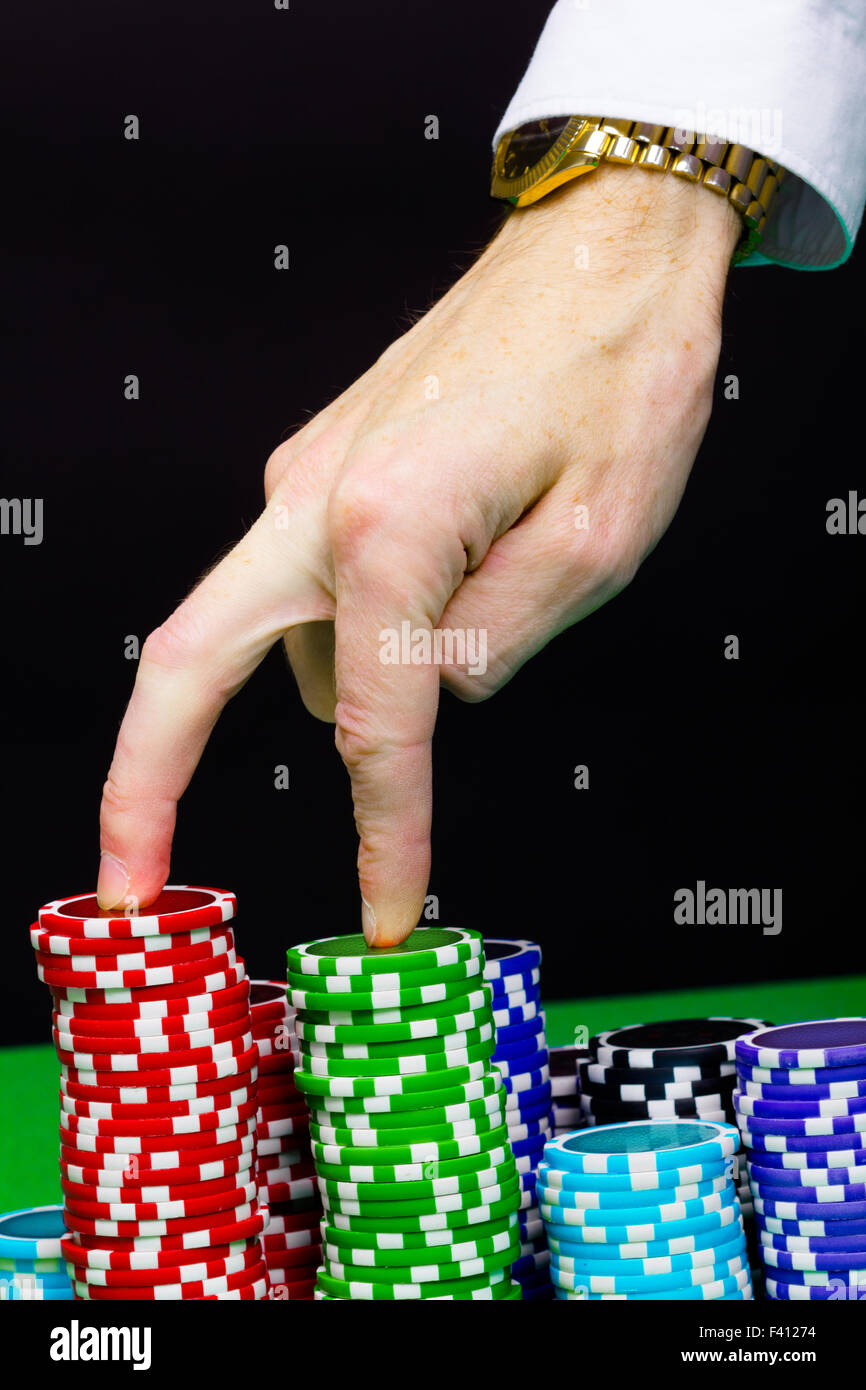 Mannes Hand und Treppen der chips Stockfoto