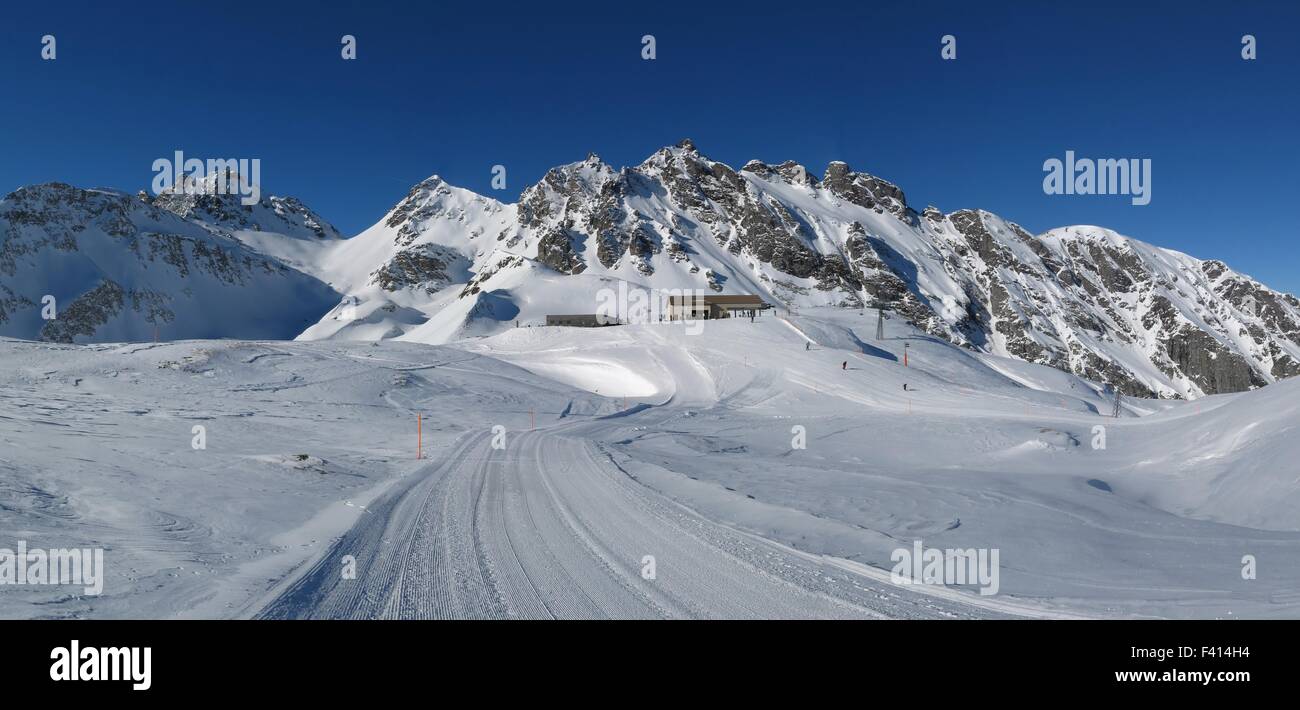 Ski-Pisten und Berge, Pizol Stockfoto