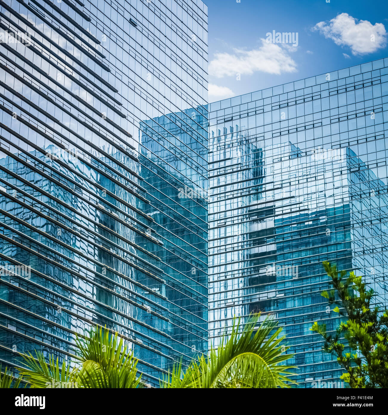 moderne Glas-Wolkenkratzer Stockfoto