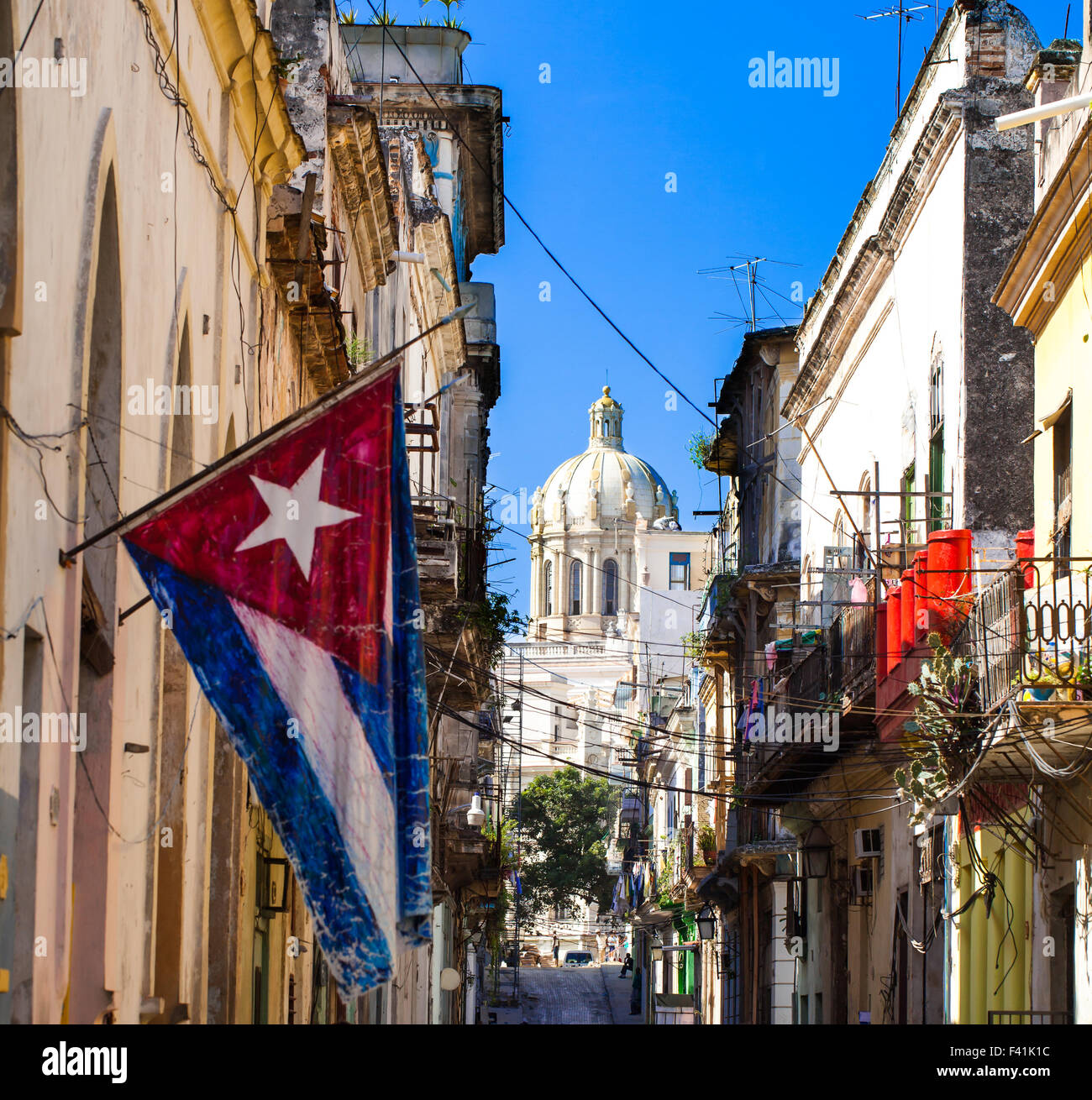 Karibik Kuba Havanna Capitol Ansicht mit Flagge Stockfoto
