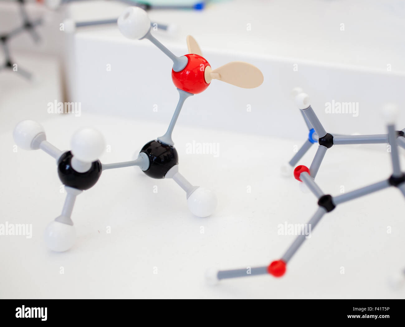 Modell des Atoms Molekül im chemischen Labor Stockfoto