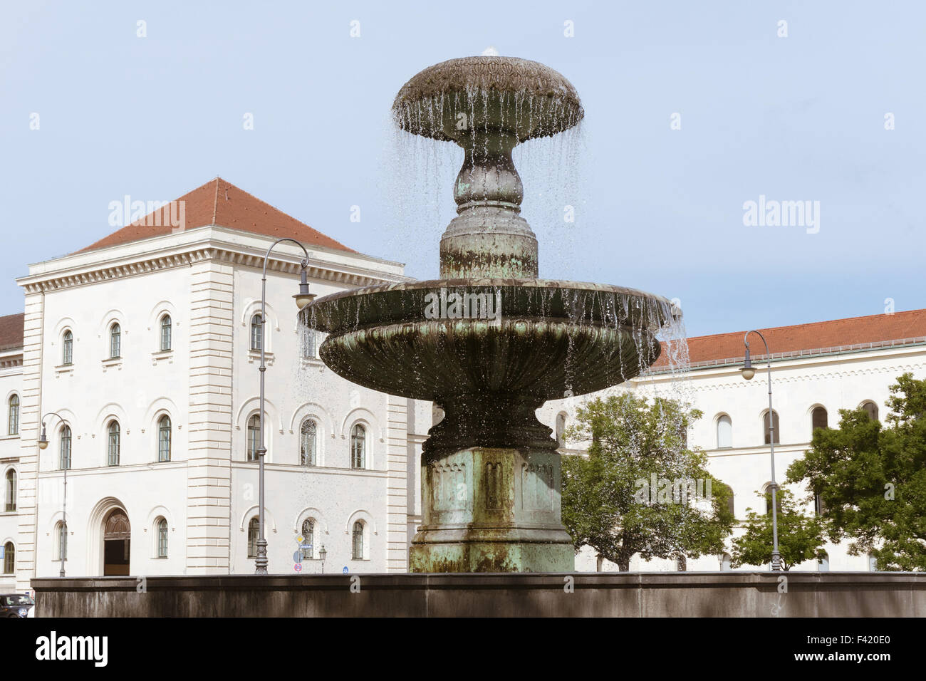 Universität München-Brunnen Stockfoto