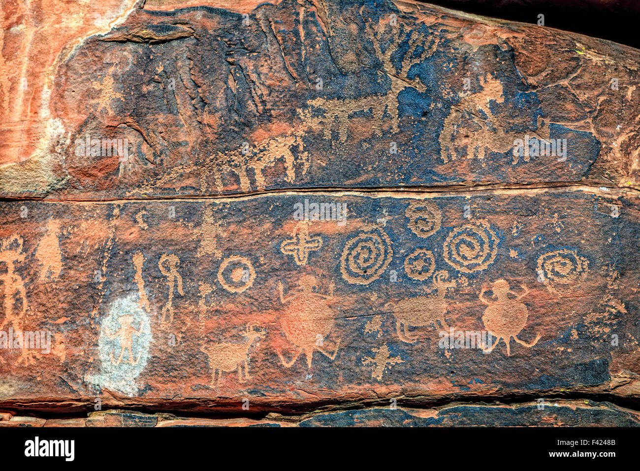 Nahaufnahme Bild der indianische Felszeichnungen auf einer Felswand in der Nähe von Cottonwood, Arizona Stockfoto