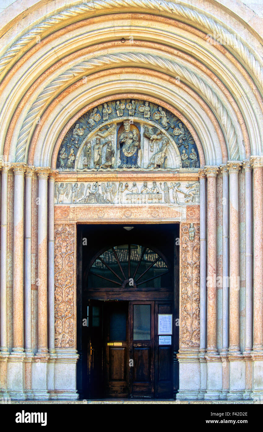 Emilia-Romagna-Parma das Baptisterium-Portal der Jungfrau Stockfoto