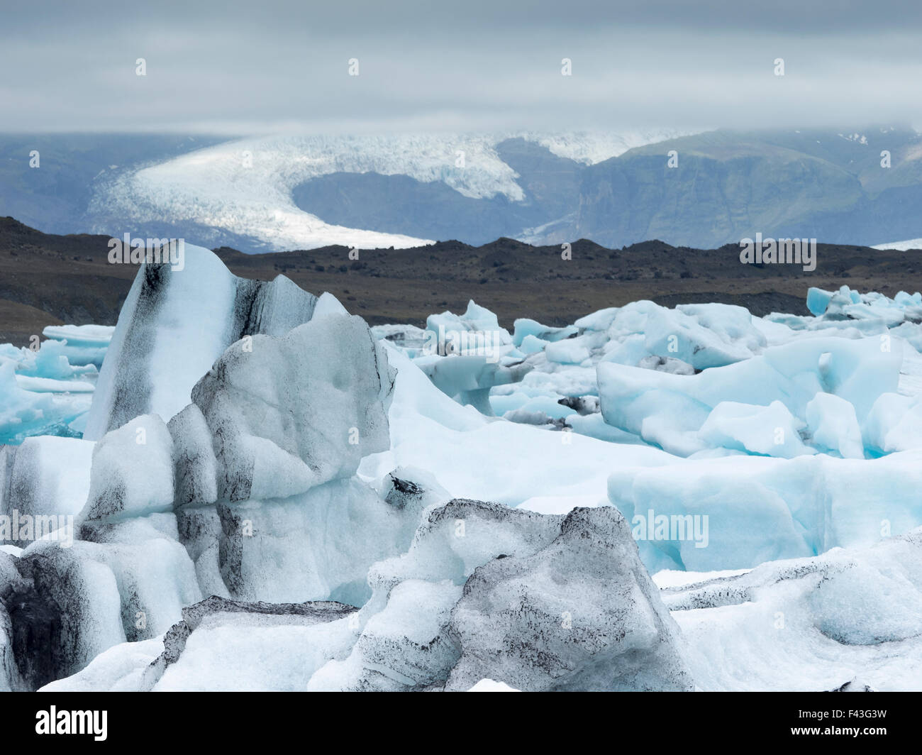Gletschersee am Rande des Vatnajökull-Nationalparks. an der Spitze des Breidamerkurjokull-Gletschers Stockfoto