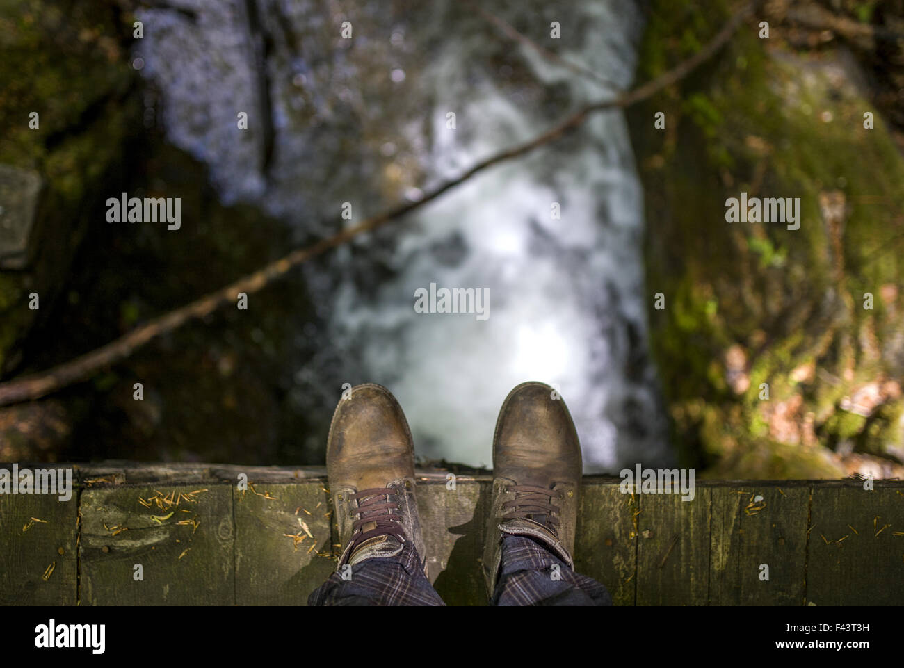 Mann am Rande Stockfoto